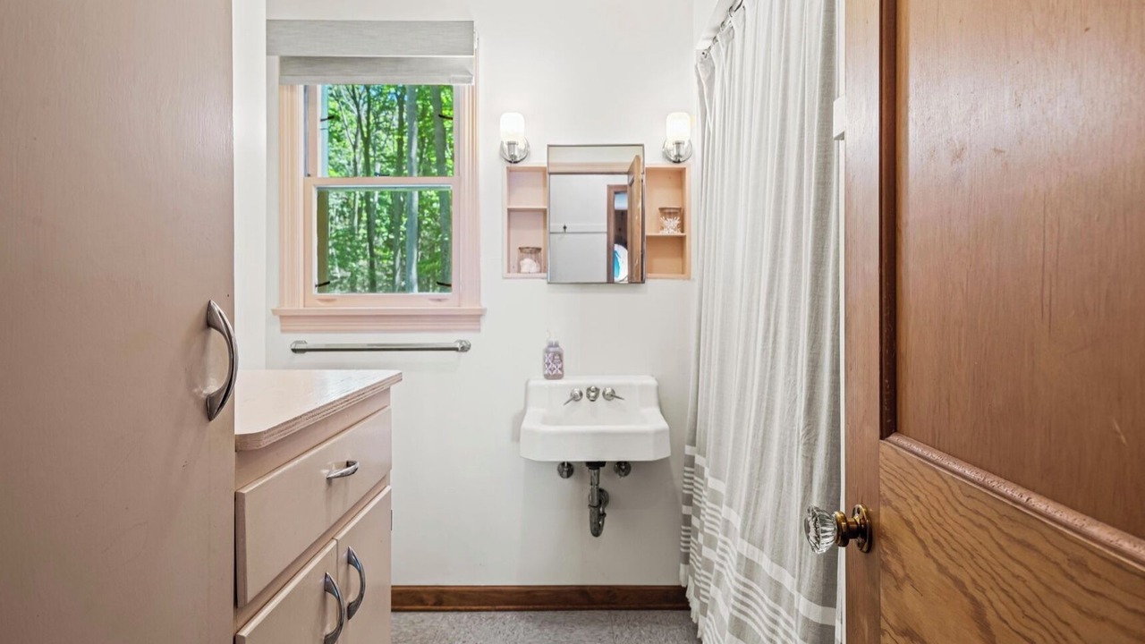 Photo of Bathroom in Muskegon