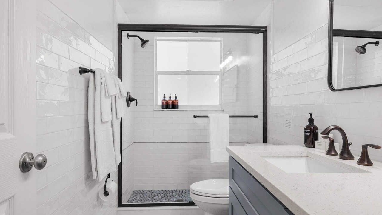 Photo of Bathroom in Bay Esplanade
