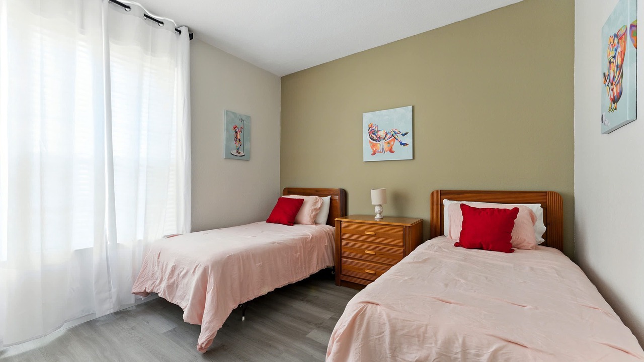 Photo of Bedroom in Windsor Palms