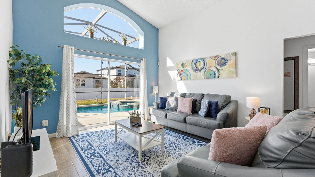Photo of Livingroom in Seasons
