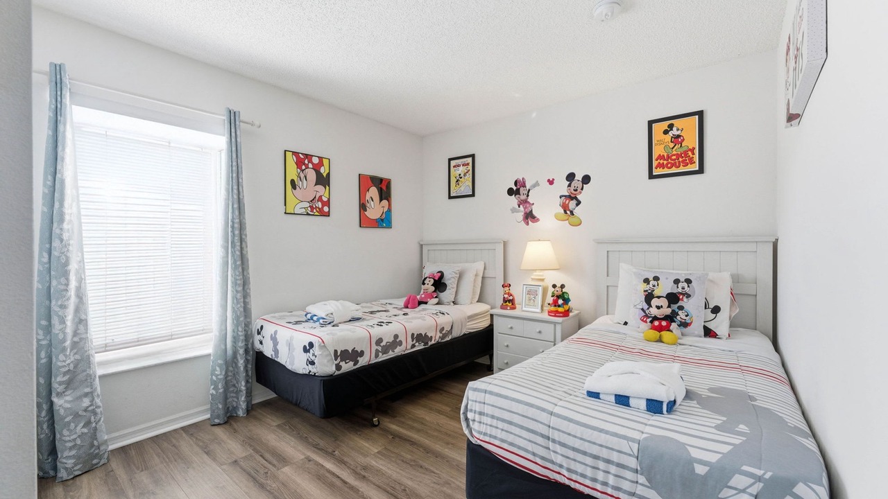 Photo of Bedroom in Seasons