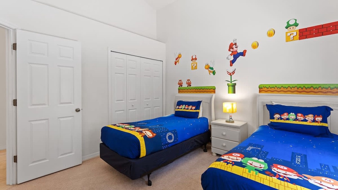 Photo of Bedroom in Veranda Palms