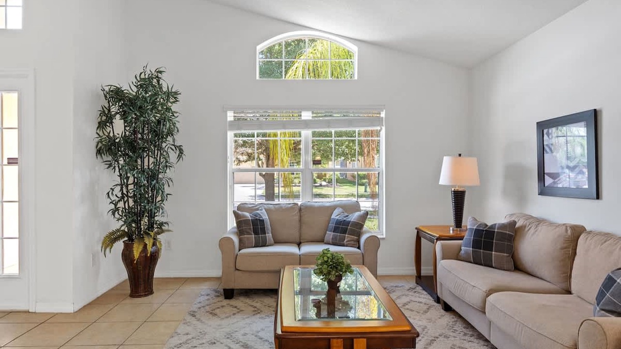 Photo of Livingroom in Veranda Palms