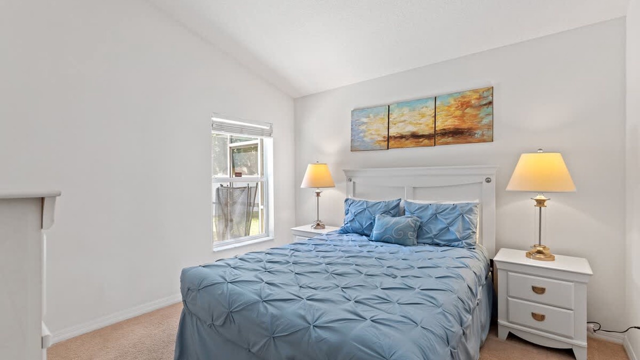 Photo of Bedroom in Veranda Palms