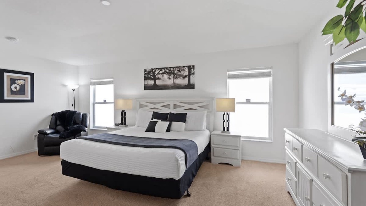 Photo of Bedroom in Veranda Palms