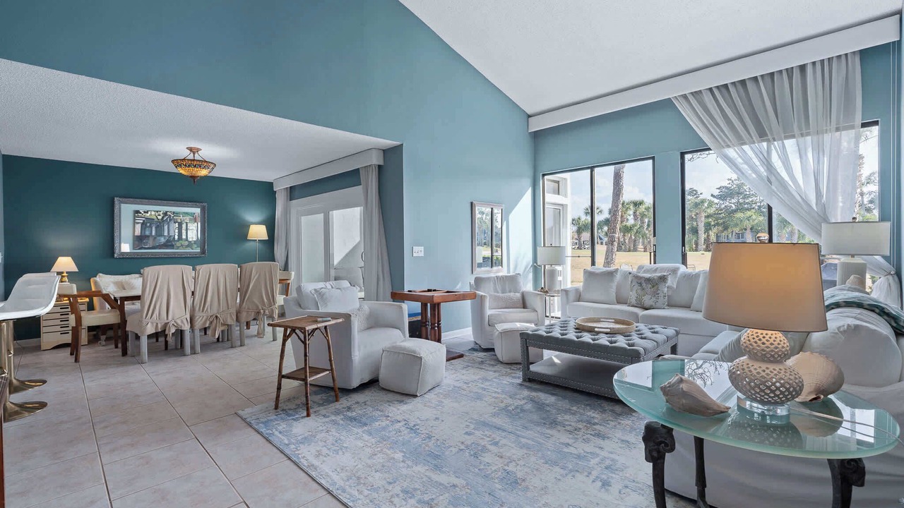 Photo of Livingroom in Sawgrass