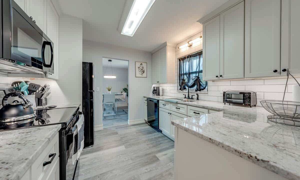 Photo of Kitchen in Oak Ridge
