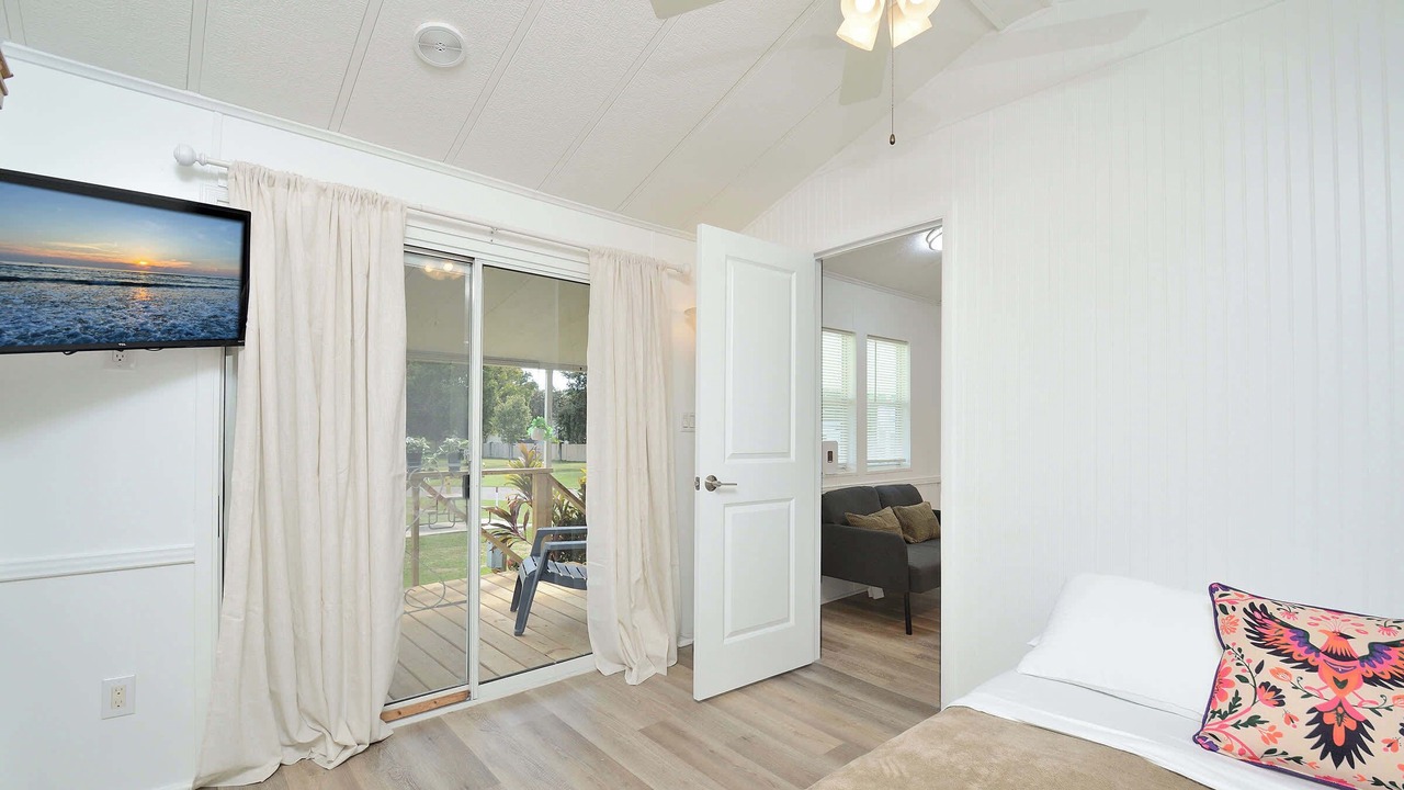 Photo of Bedroom in Winter Garden