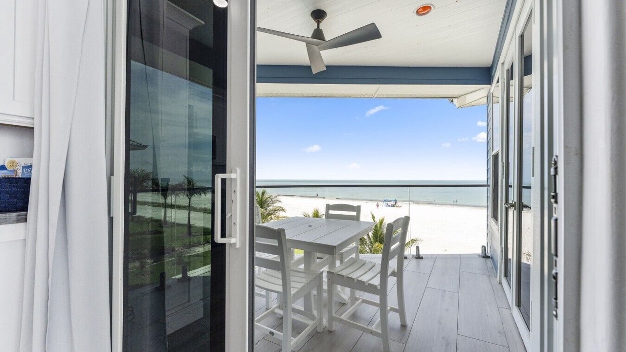 Photo of Patio Balcony in Mid Island