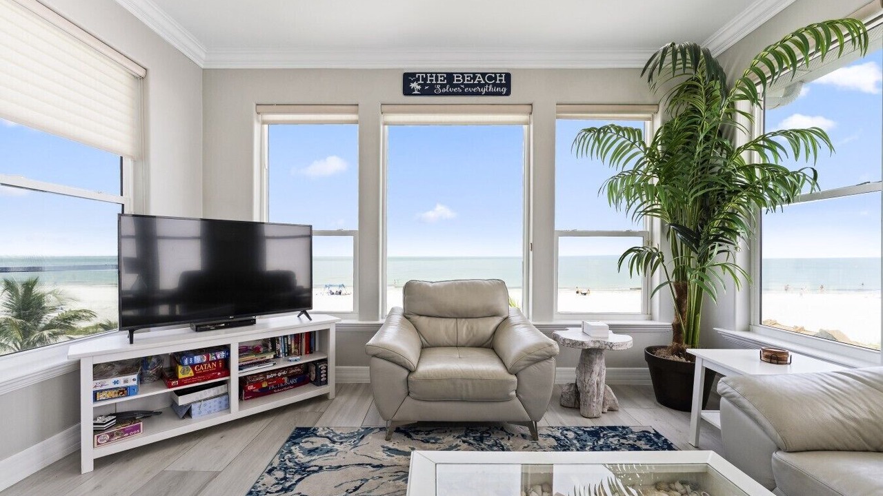 Photo of Bedroom in Mid Island
