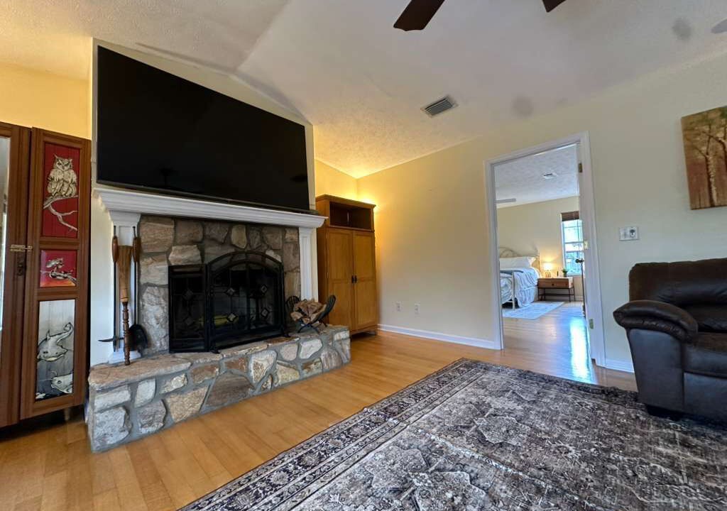Photo of Bedroom in Thomas Drive