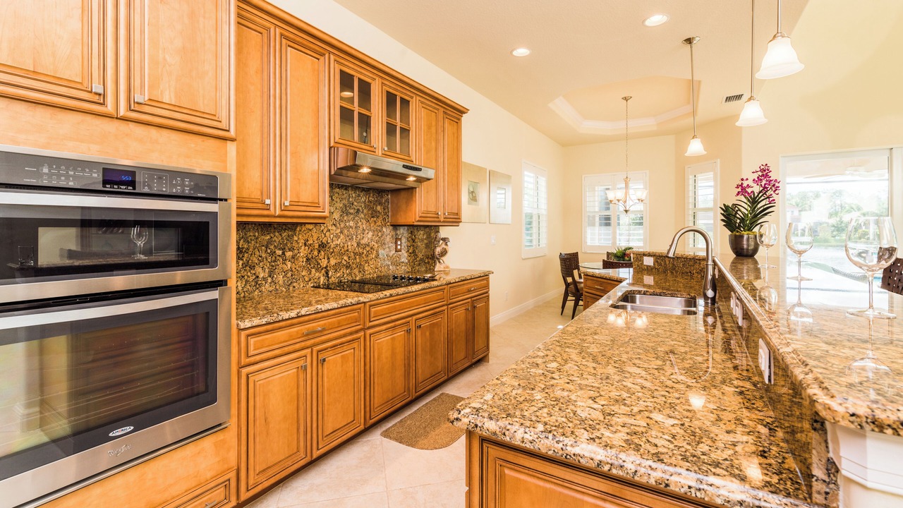 Photo of Kitchen in Naples Heritage