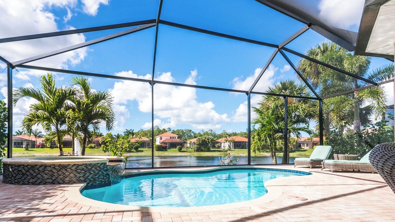 Photo of Outdoor in Naples Heritage