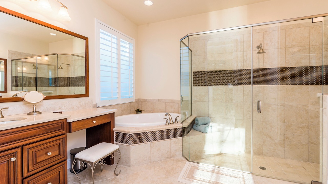 Photo of Bathroom in Naples Heritage