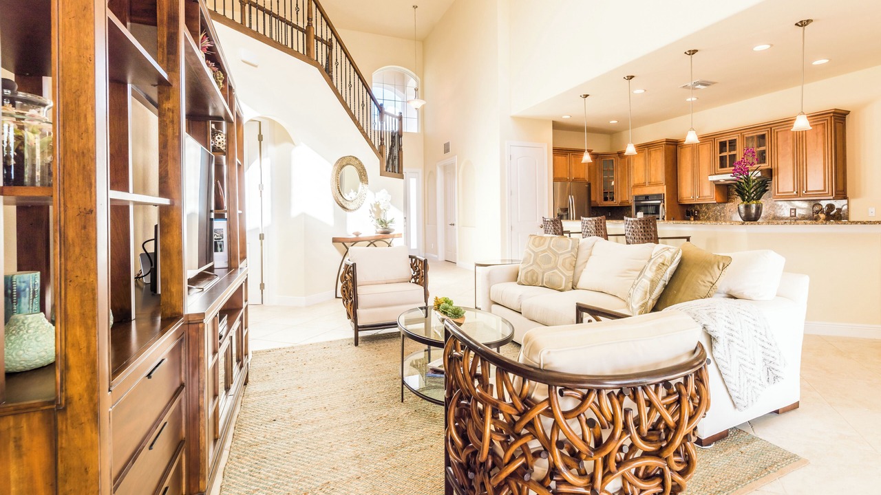 Photo of Livingroom in Naples Heritage