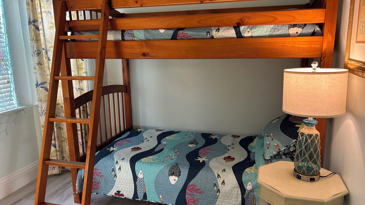 Photo of Bedroom in Safety Harbor Club