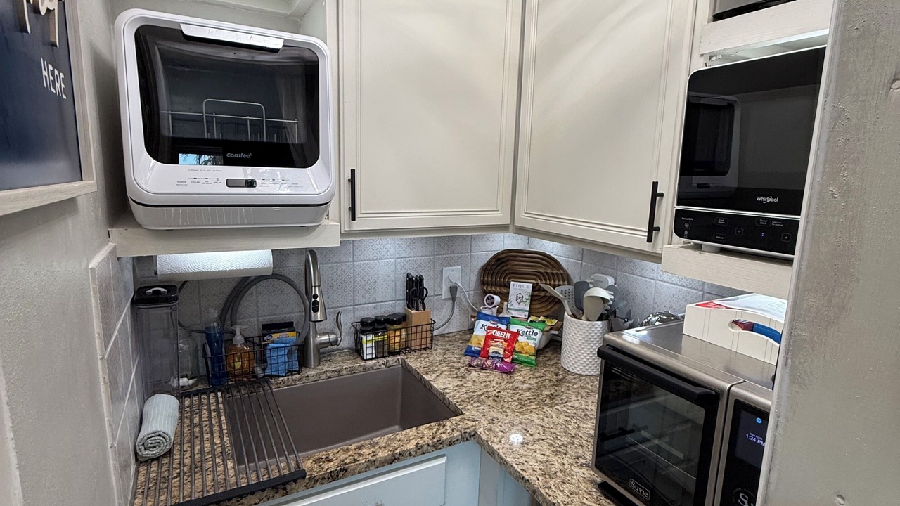 Photo of Kitchen in Waterway Estates