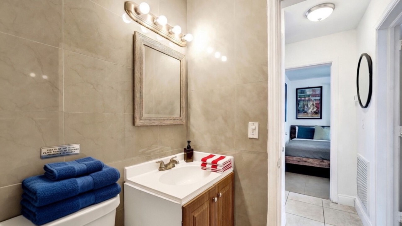 Photo of Bathroom in Hallandale Beach