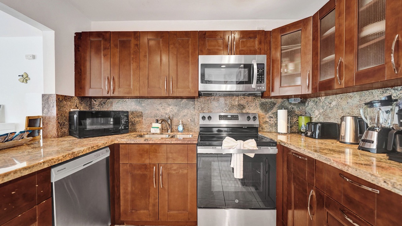 Photo of Kitchen in Hallandale Beach