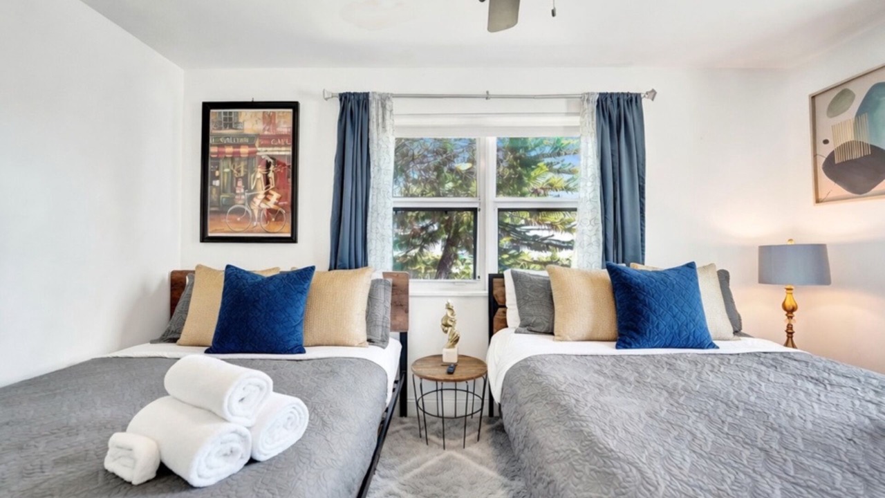 Photo of Bedroom in Hallandale Beach
