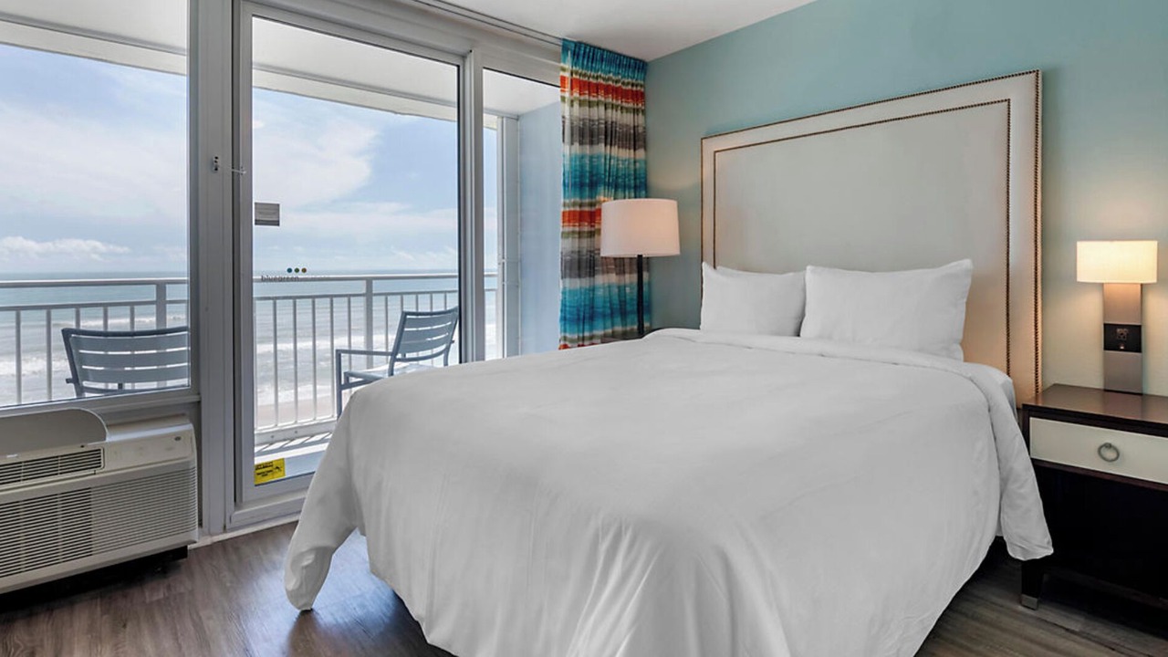 Photo of Bedroom in Daytona Beach Shores