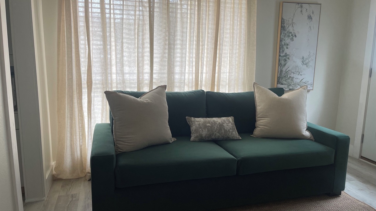 Photo of Livingroom in Northeast Pensacola