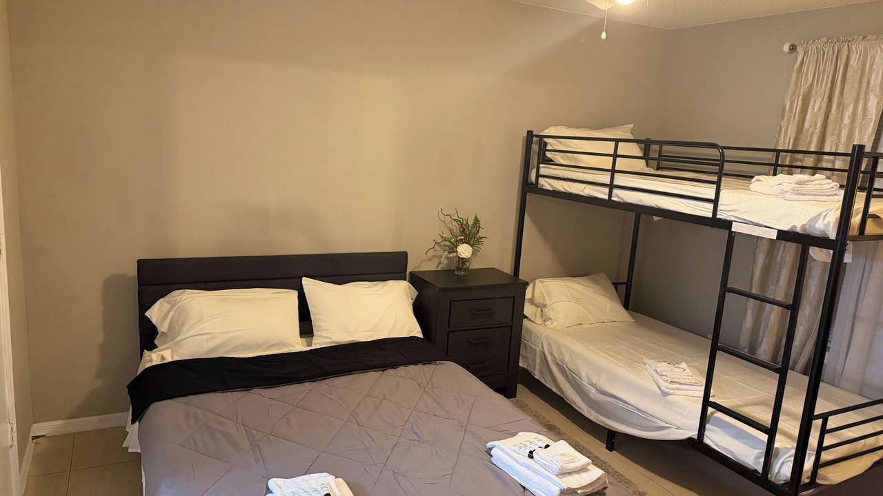 Photo of Bedroom in Orlovista