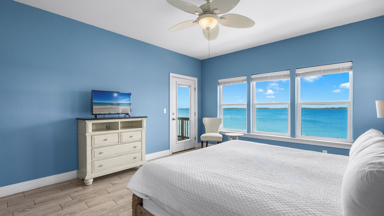 Photo of Bedroom in Pensacola Beach