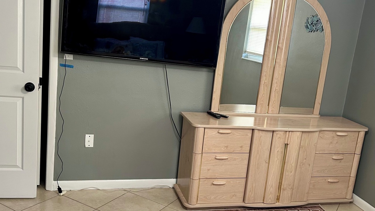 Photo of Bedroom in Forest Hills