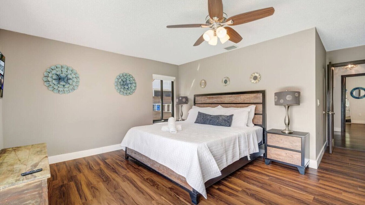 Photo of Bedroom in The Hammocks