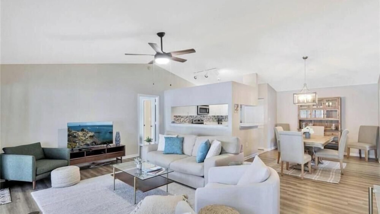 Photo of Livingroom in Bonita Bay