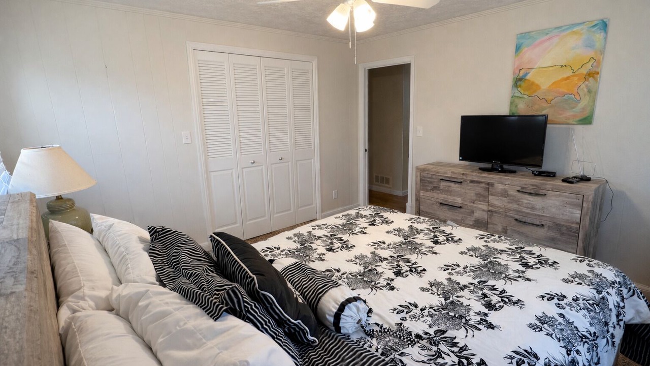 Photo of Bedroom in Church Street