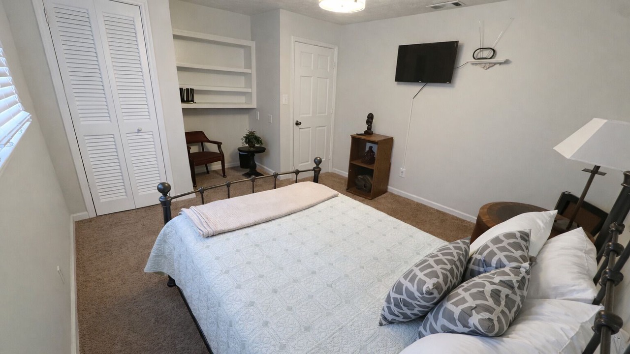 Photo of Bedroom in Church Street