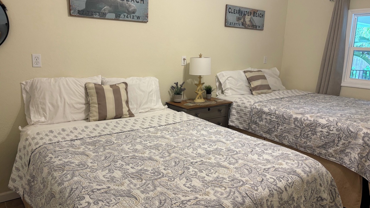 Photo of Bedroom in Crystal Beach