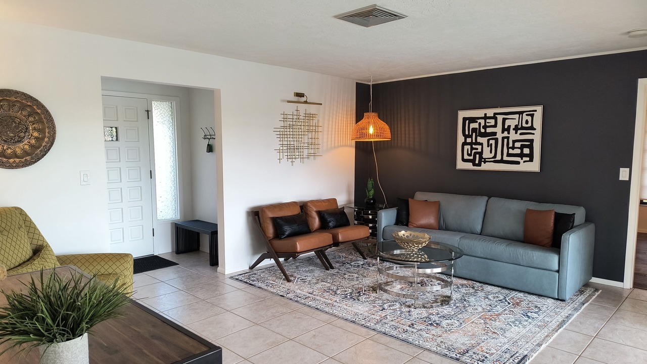 Photo of Livingroom in Southgate
