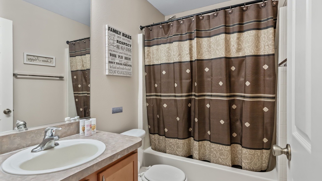 Photo of Bathroom in Candler