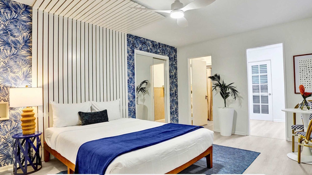 Photo of Bedroom in Lake Worth