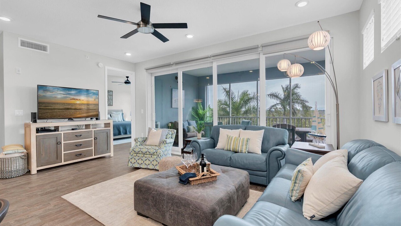 Photo of Livingroom in Whitney Beach