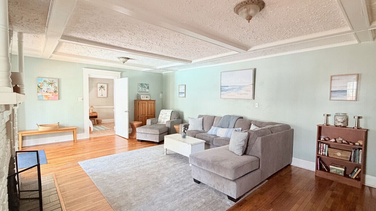Photo of Livingroom in Indian Rocks Beach