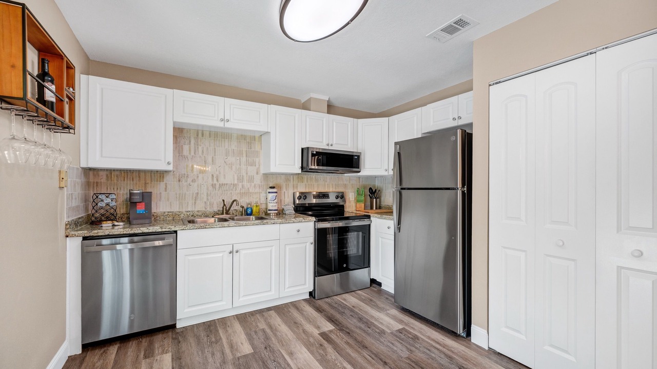 Photo of Kitchen in Plantation Estates