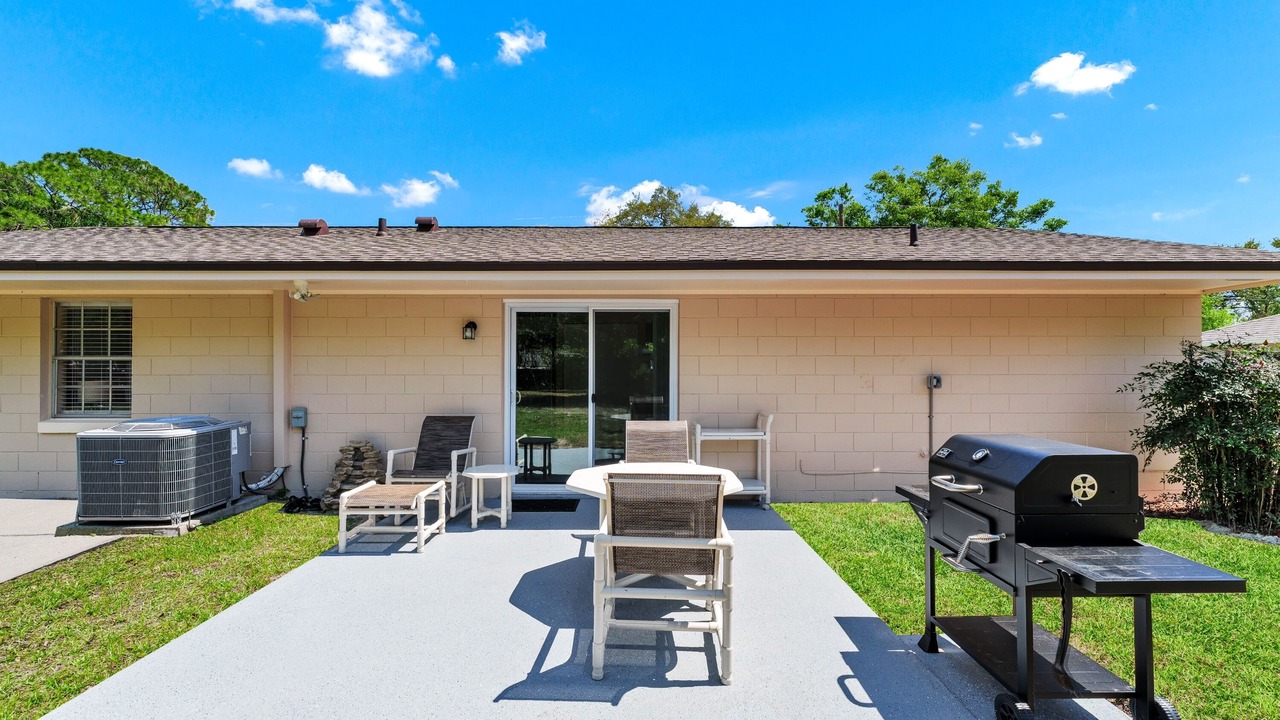 Photo of Outdoor in Plantation Estates
