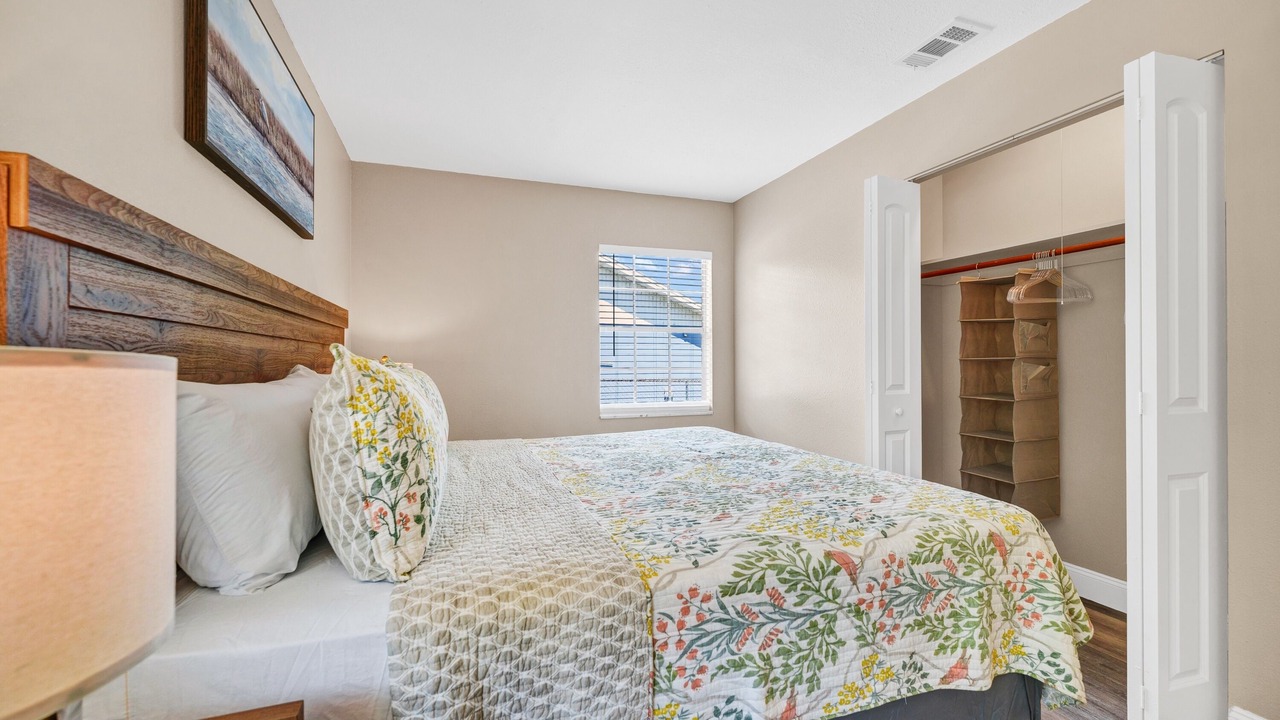 Photo of Bedroom in Plantation Estates