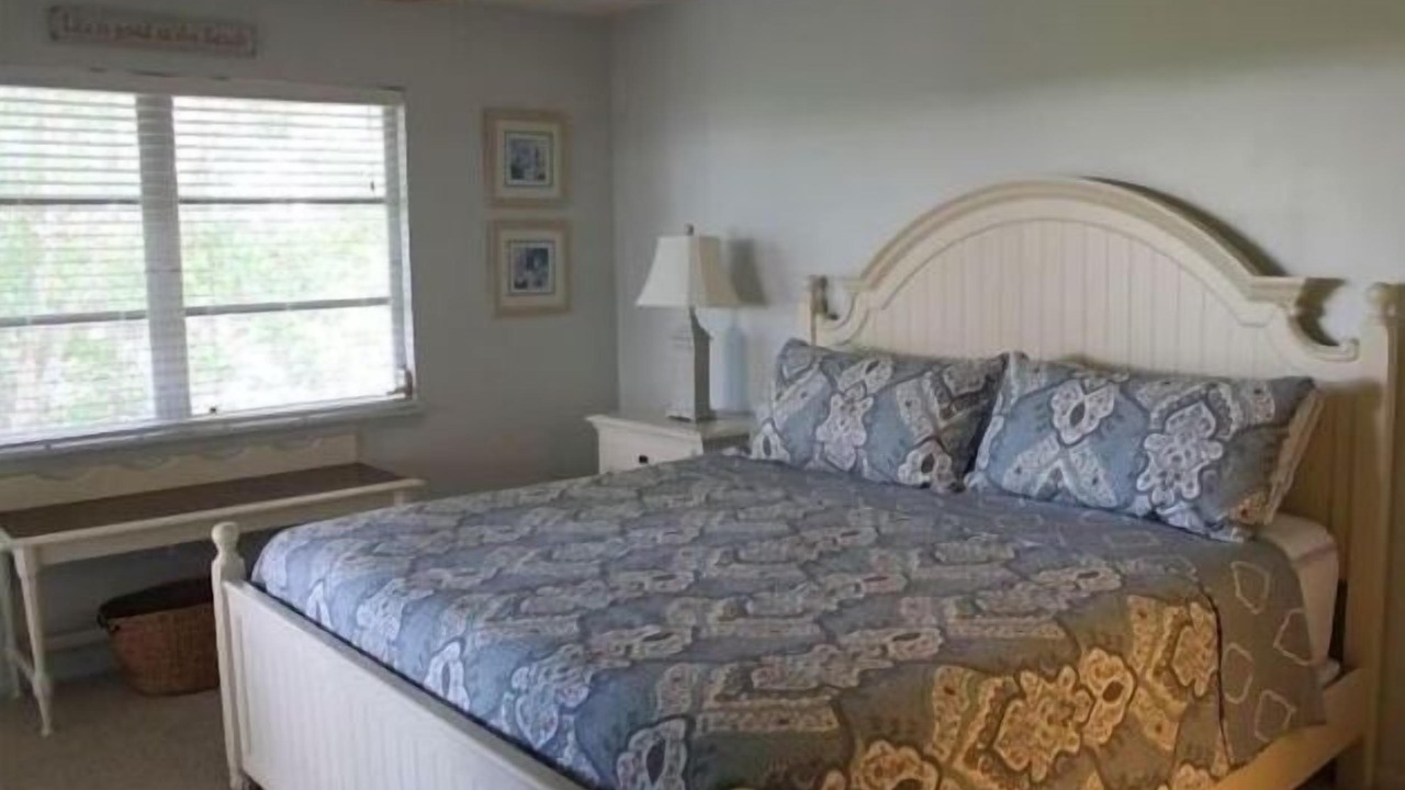 Photo of Bedroom in Palm Island