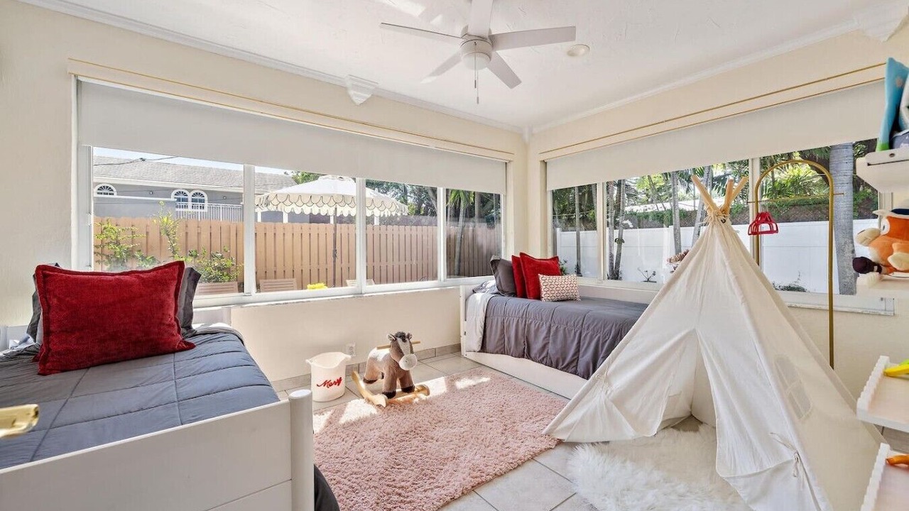 Photo of Bedroom in Northwood Shores