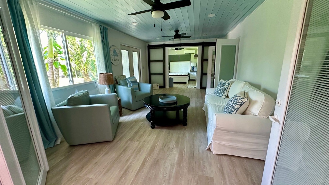 Photo of Livingroom in Interchange Square