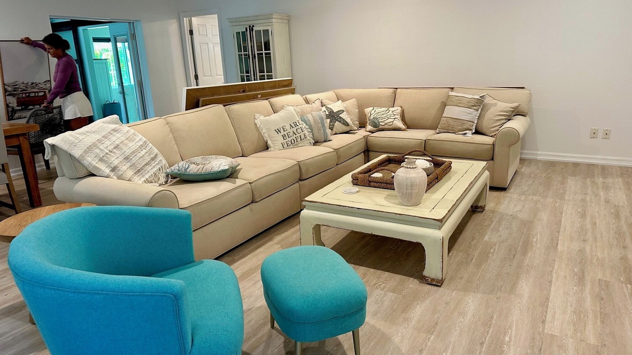 Photo of Livingroom in Interchange Square