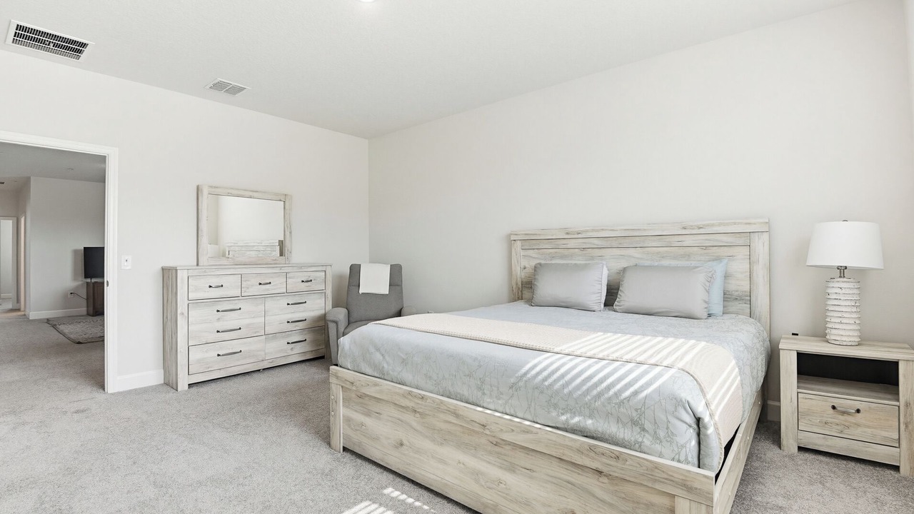 Photo of Bedroom in DeBary