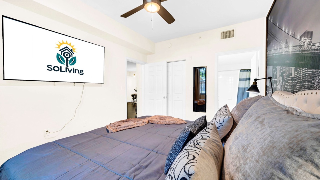 Photo of Bedroom in Westchase