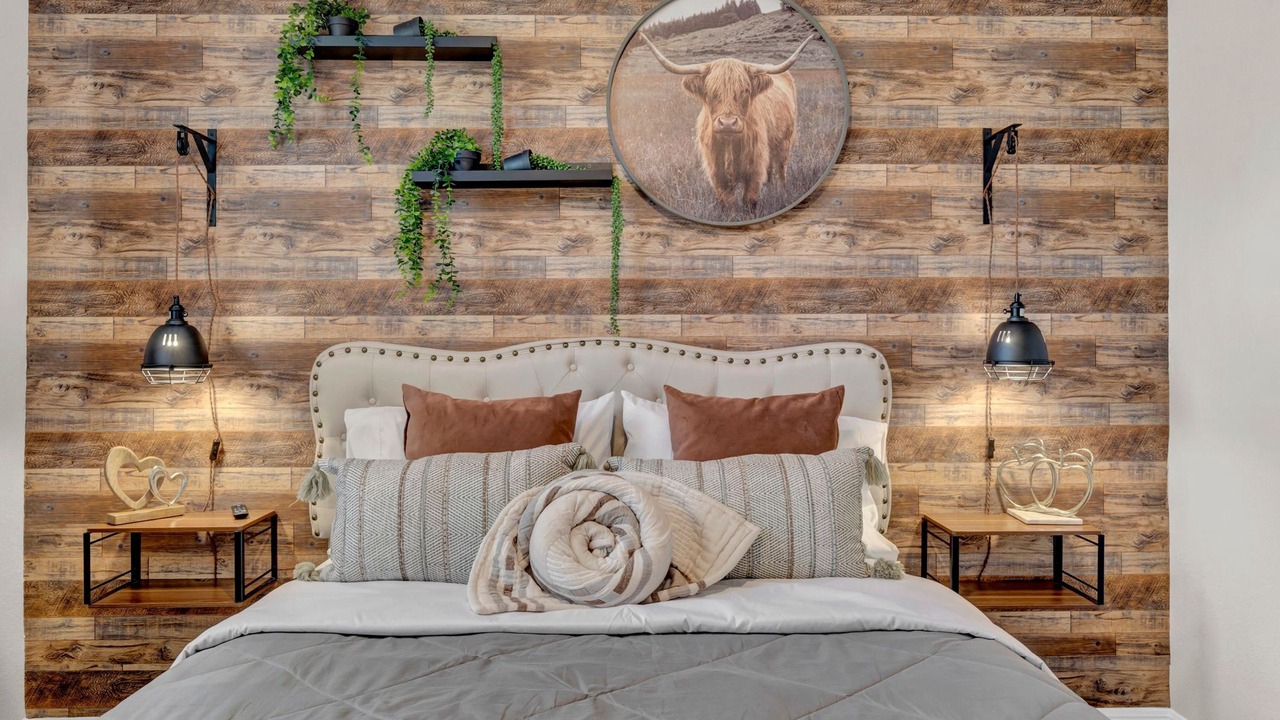 Photo of Bedroom in Westchase
