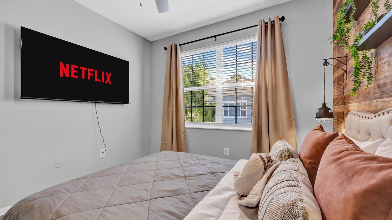 Photo of Bedroom in Westchase